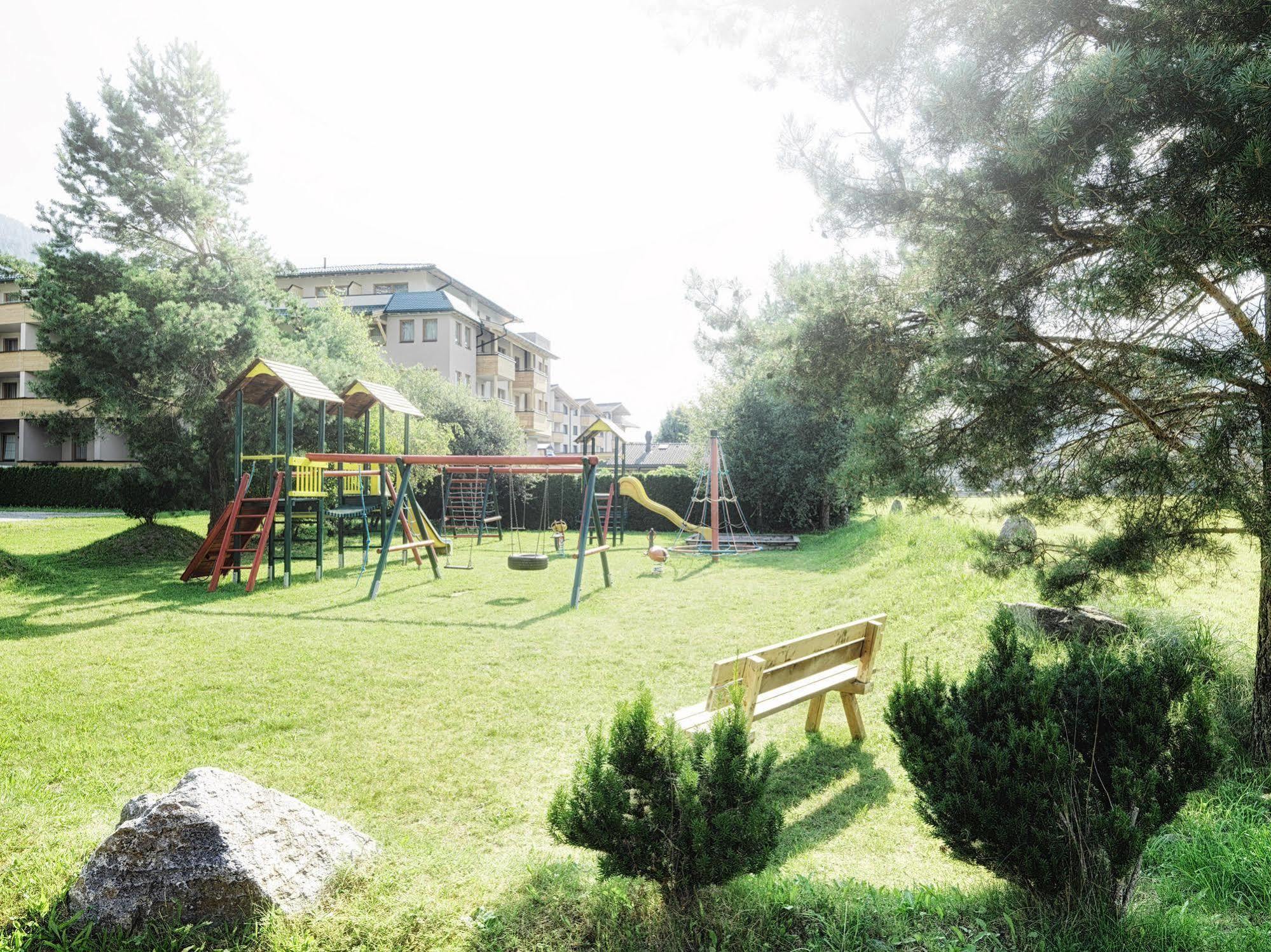 Dolomiten Residenz - Sporthotel Sillian Extérieur photo